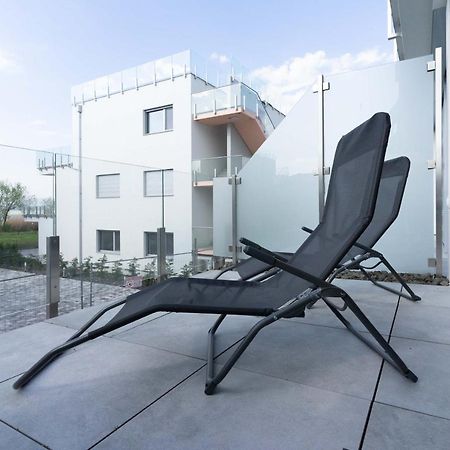 Relax Beach Apartman Fonyód Exterior foto